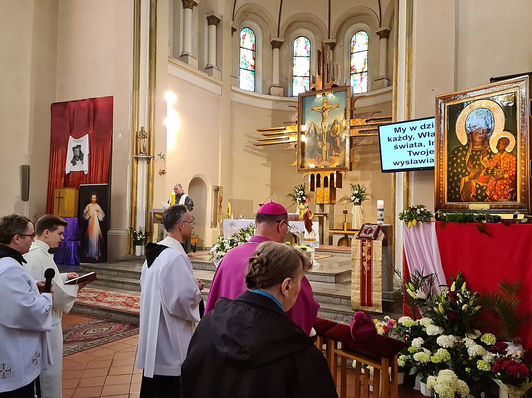 Nawiedzenie obrazu Matki Bożej Częstochowskiej grafika